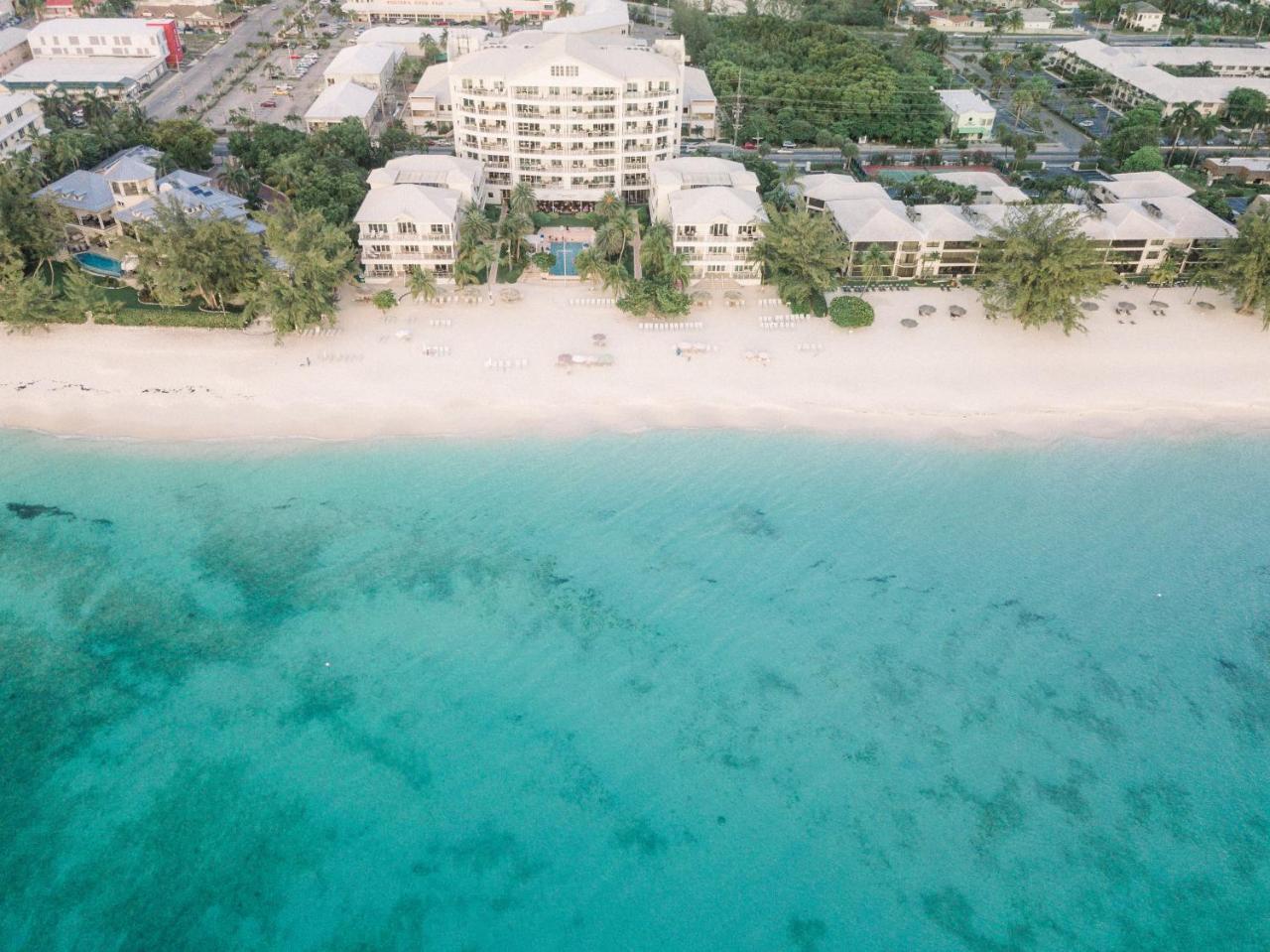 Caribbean Club Boutique Hotel, Grand Cayman Dog City 외부 사진