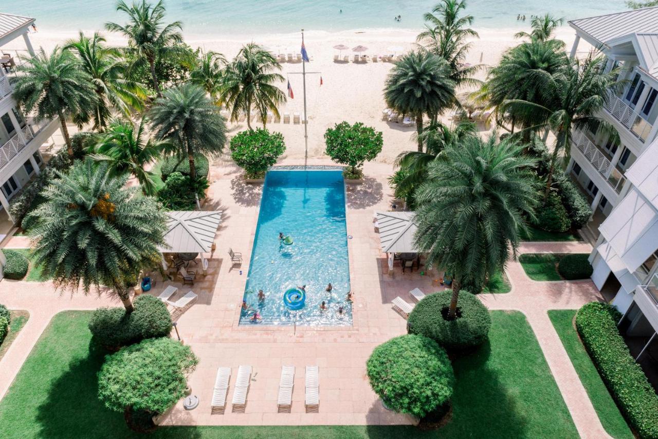 Caribbean Club Boutique Hotel, Grand Cayman Dog City 외부 사진