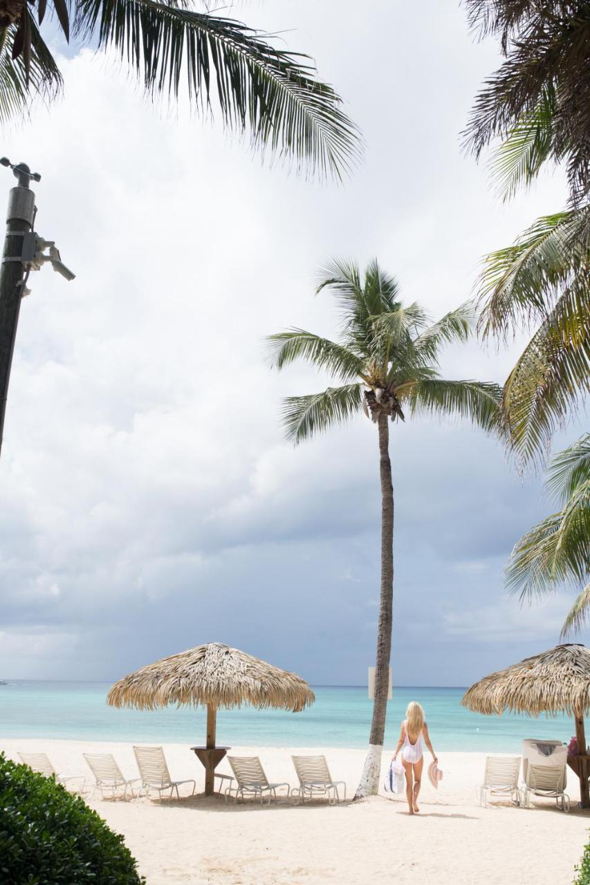 Caribbean Club Boutique Hotel, Grand Cayman Dog City 외부 사진
