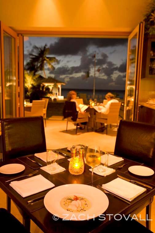 Caribbean Club Boutique Hotel, Grand Cayman Dog City 외부 사진
